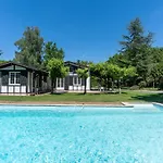Maison A Parentis-en-born: Piscine, 6 Pers., Proche Et Ocean, Pistes Cyclables - Fr-1-319-553 Prázdninový dům