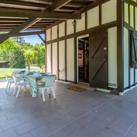 Maison A Parentis-en-born: Piscine, 6 Pers., Proche Et Ocean, Pistes Cyclables - Fr-1-319-553 Holiday home Parentis-en-Born