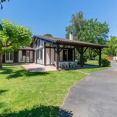 Maison A Parentis-en-born: Piscine, 6 Pers., Proche Et Ocean, Pistes Cyclables - Fr-1-319-553 Holiday home