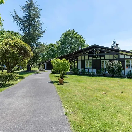 Holiday home Maison A Parentis-en-born: Piscine, 6 Pers., Proche Et Ocean, Pistes Cyclables - Fr-1-319-553 *