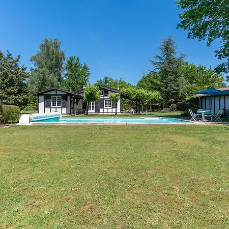 Maison A Parentis-en-born: Piscine, 6 Pers., Proche Et Ocean, Pistes Cyclables - Fr-1-319-553